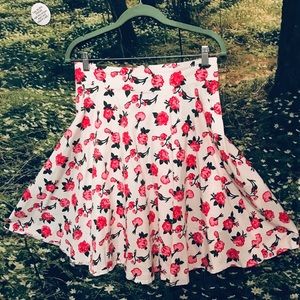 🧚🏼‍♀️FancyQube floral print skater skirt🧚🏼‍♀️